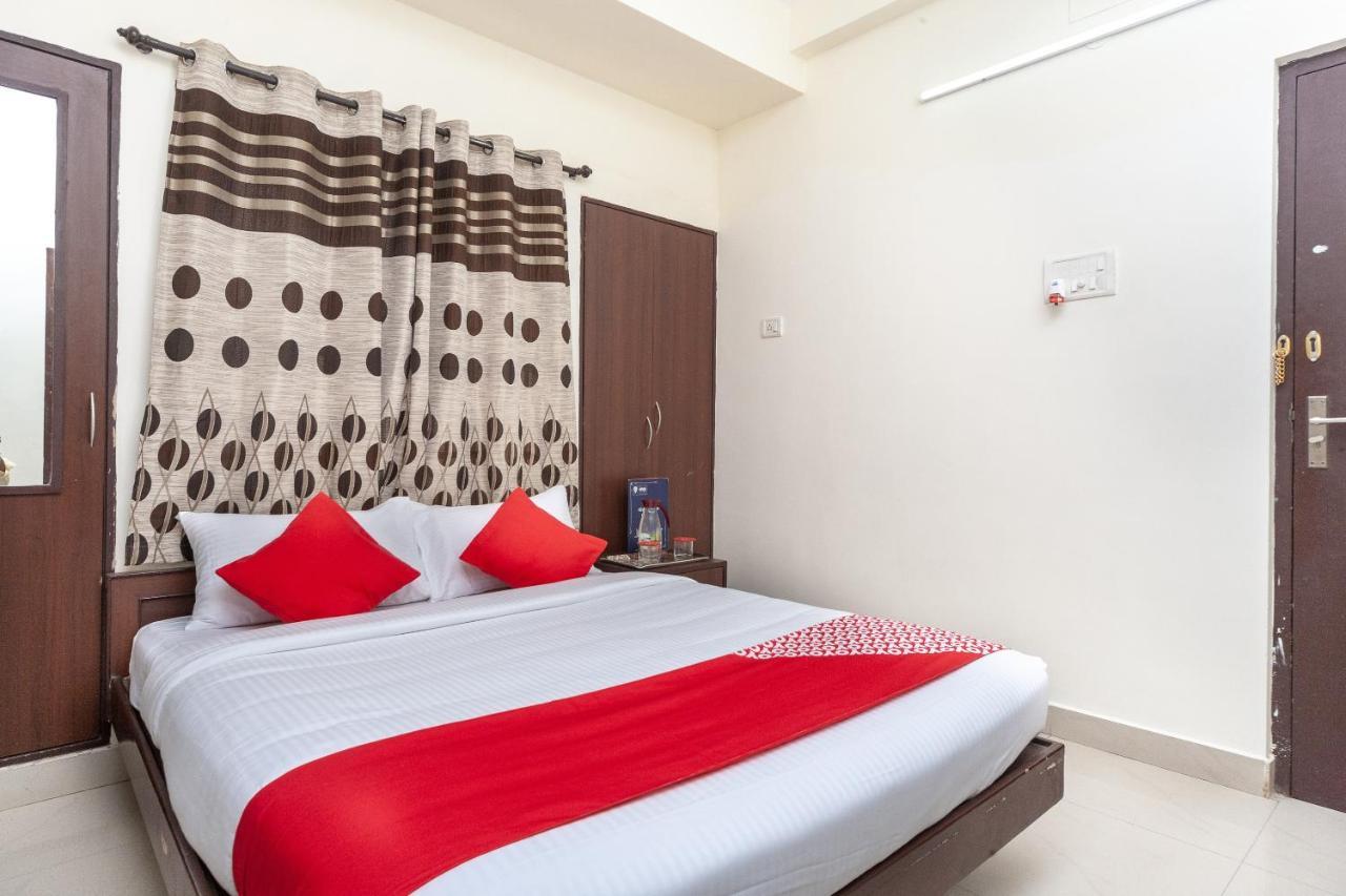 Oyo 22019 Skye Service Apartments Chennai Ngoại thất bức ảnh