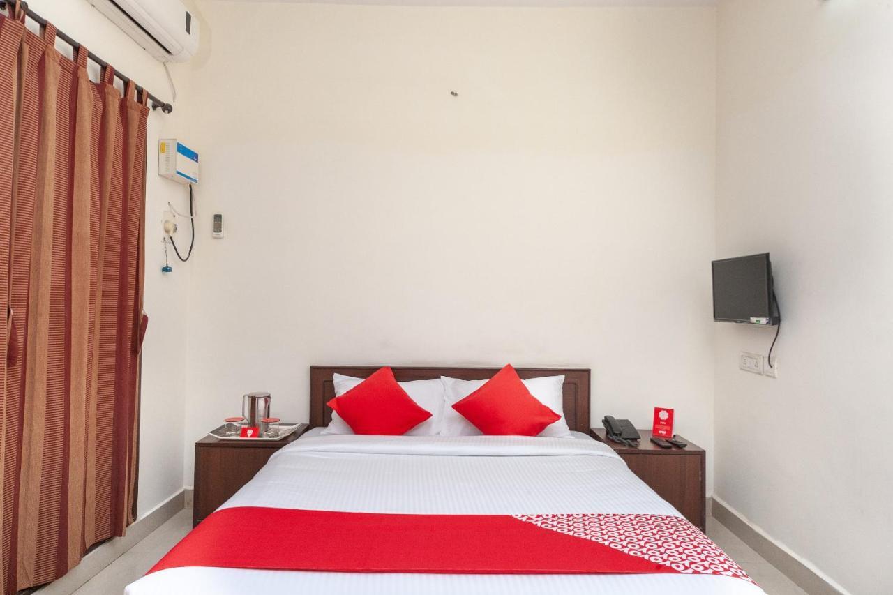 Oyo 22019 Skye Service Apartments Chennai Ngoại thất bức ảnh