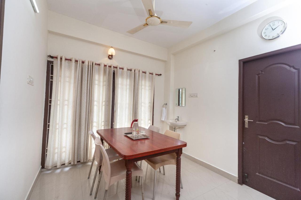 Oyo 22019 Skye Service Apartments Chennai Ngoại thất bức ảnh