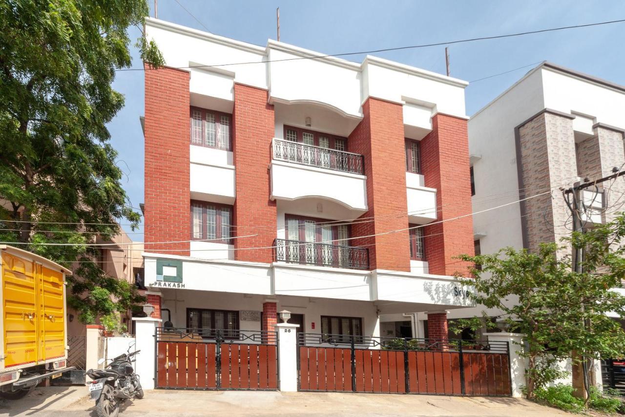 Oyo 22019 Skye Service Apartments Chennai Ngoại thất bức ảnh