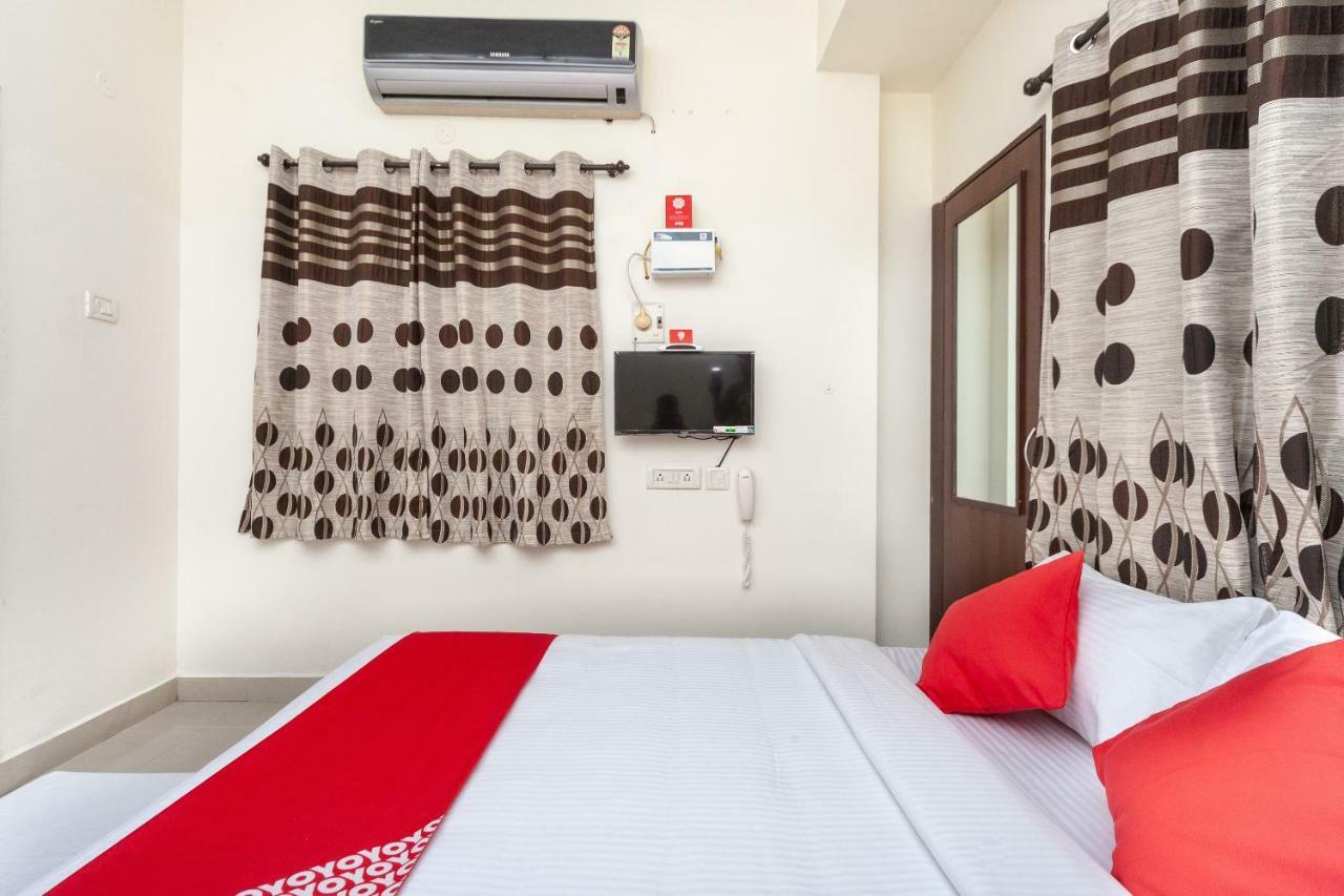 Oyo 22019 Skye Service Apartments Chennai Ngoại thất bức ảnh